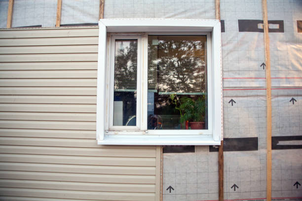 How To Choose The Right Materials for Your Siding Installation in 'Saltville, VA